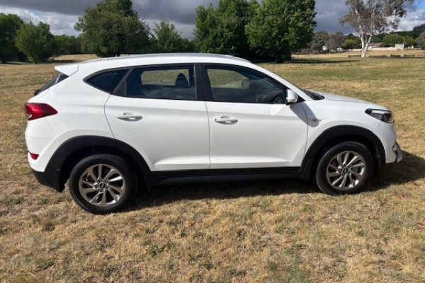 2017 MY18 Hyundai Tucson TL2 Active SUV Image 5