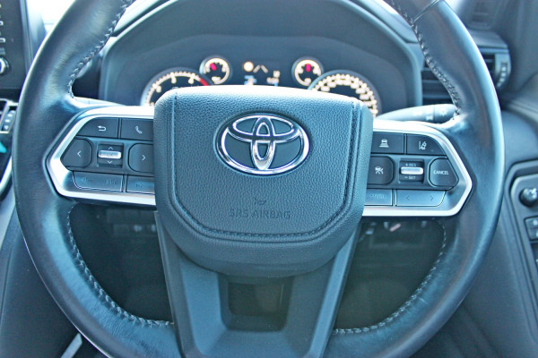 2023 Toyota LandCruiser FJA300R GX SUV Image 21