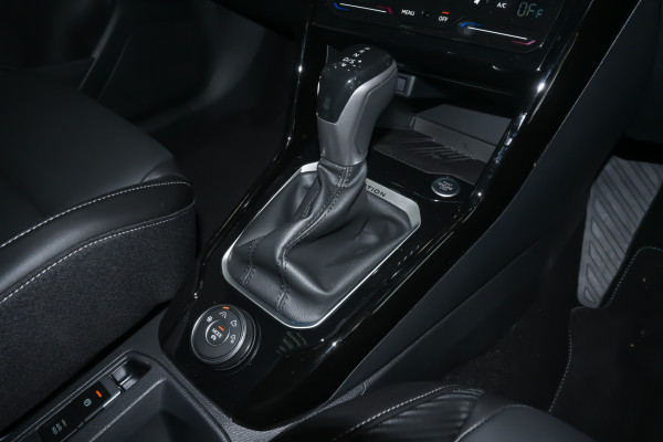 2025 Volkswagen T-Roc D11 140TSI R-Line SUV Image 15