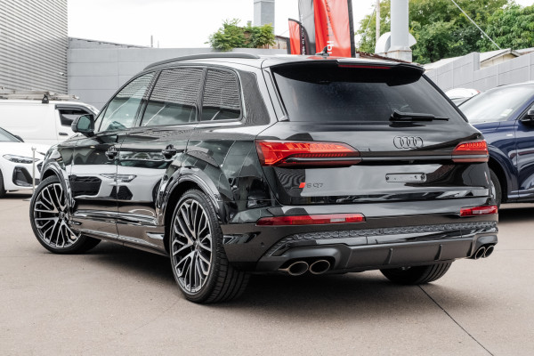 2026 Audi SQ7 4M TFSI SUV image 2