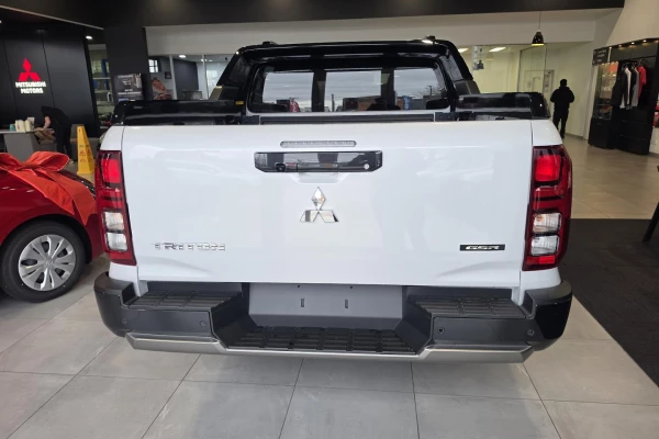 2026 Mitsubishi Triton MV GSR Ute Image 5
