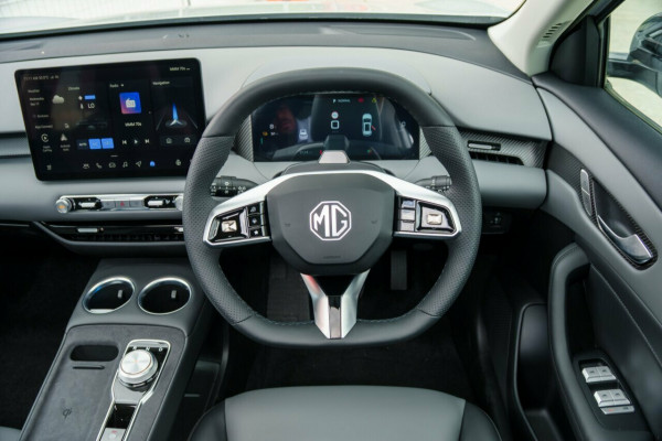 2026 MG MGS5 EV ZS3EM Essence 62 SUV Image 11