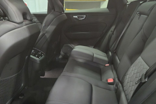 2025 MY26 Volvo XC60 UZ Plus B5 Bright SUV Image 20