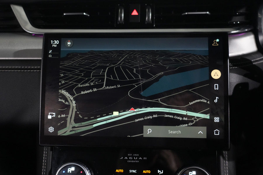2021 Jaguar F-PACE R-Dynamic SE SUV Image 19