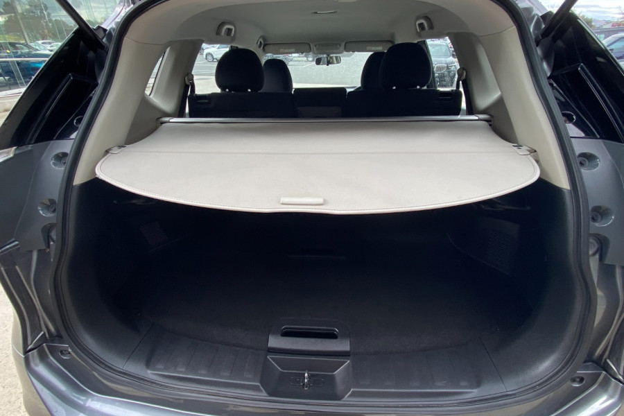 2014 Nissan X-Trail T32 ST Wagon Image 29