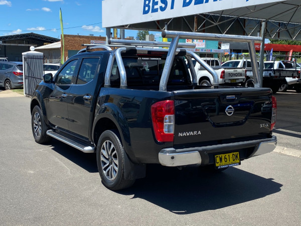 2017 Nissan Navara D23 S2 ST-X ST-X Utility - dual cab Image 5
