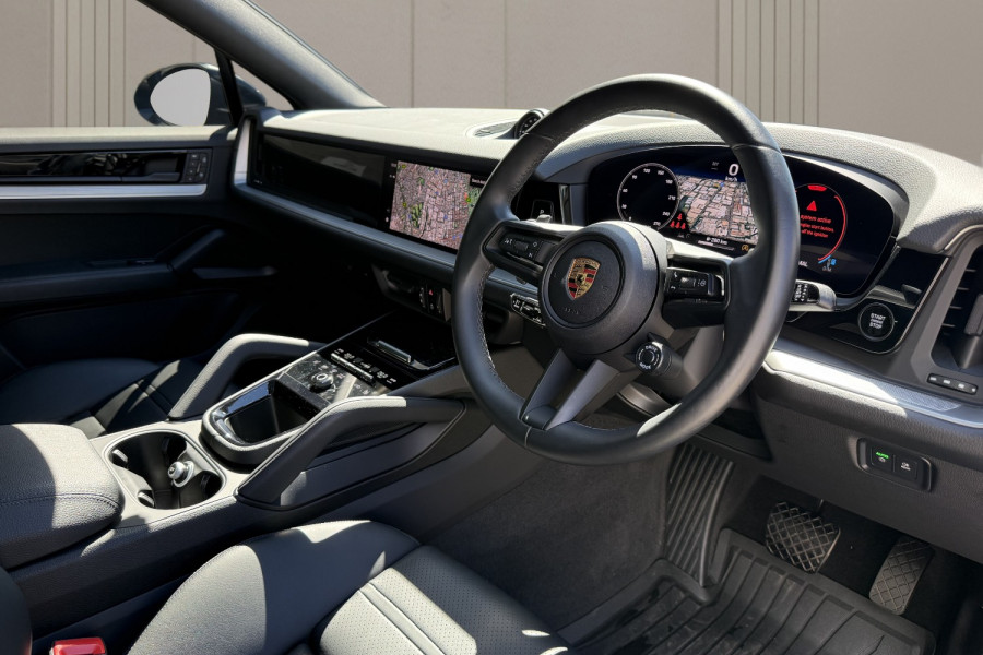 2024 Porsche Cayenne SUV