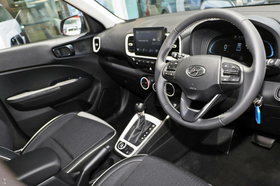 2026 Hyundai Venue QX.V5 Active SUV Image 18