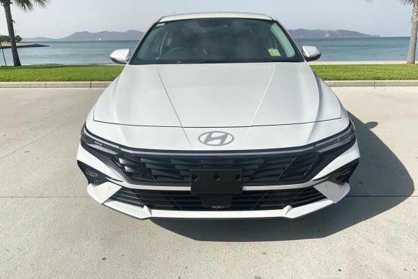 2026 Hyundai i30 CN7.V4  Sedan Image 2