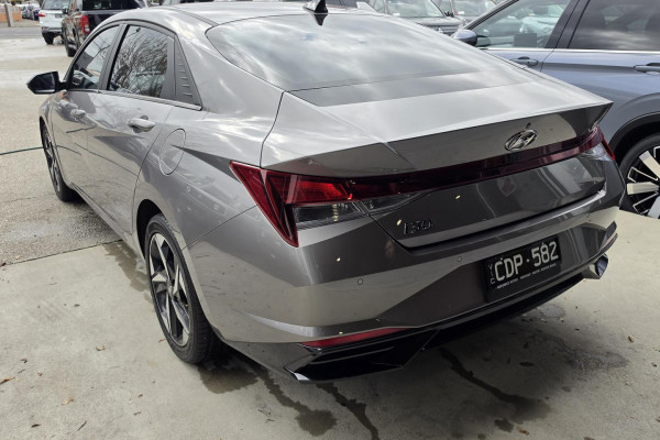 2021 Hyundai i30 CN7.V1 Elite Sedan Image 6