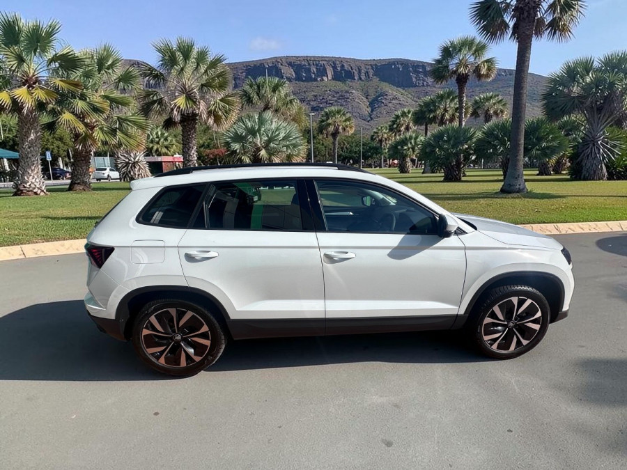 2025 MY26 Skoda Karoq SUV Image 9