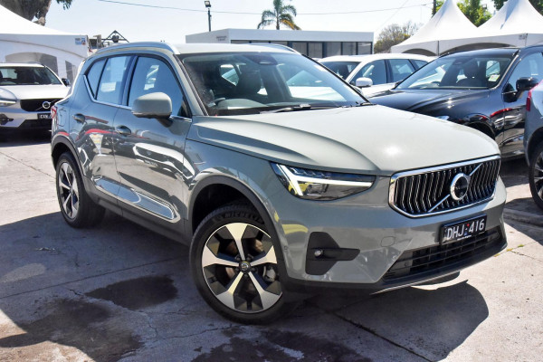 2024 MY25 Volvo XC40  Ultra B4 Bright SUV