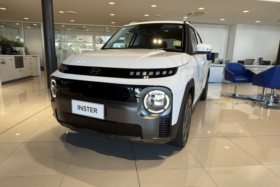 2025 Hyundai Inster  Cross SUV Image 19