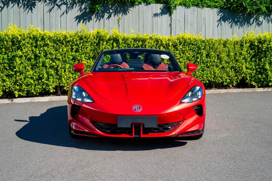 2026 MG Cyberster 77KWH AWD Convertible Image 4