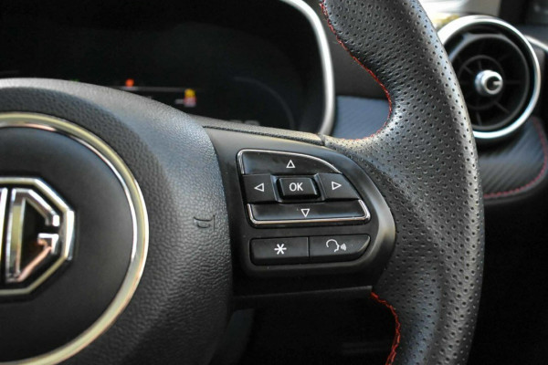 2023 MG ZST S13 Essence SUV Image 5