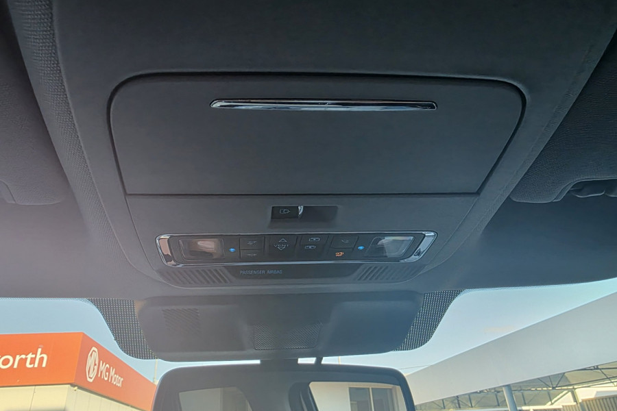 2023 Ford F-150 No Series Lariat Dual Cab Image 19