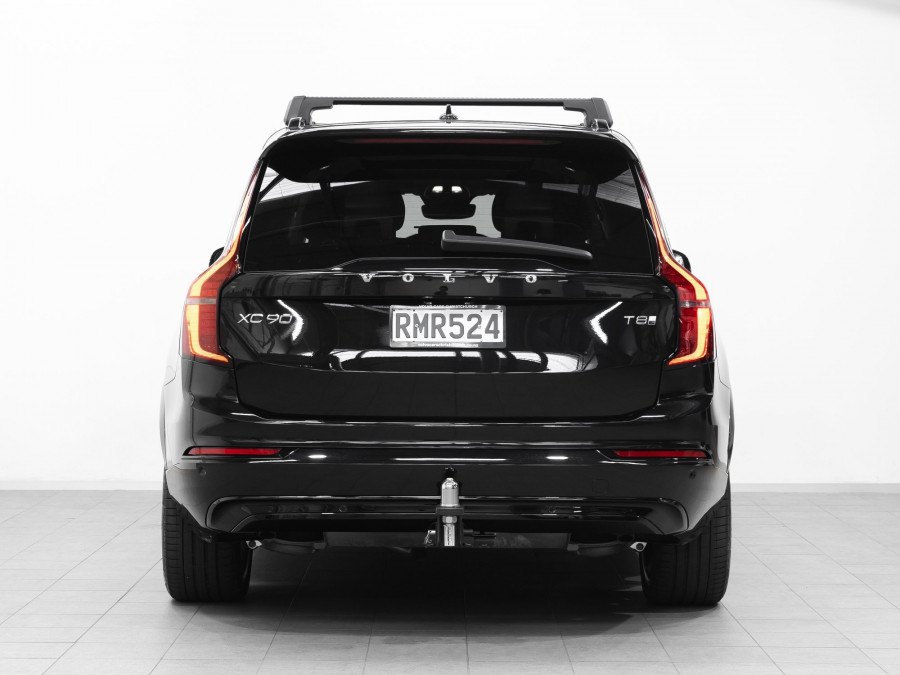 2025 Volvo XC90 L Series Ultra T8 Plug-In Hybrid SUV Image 7