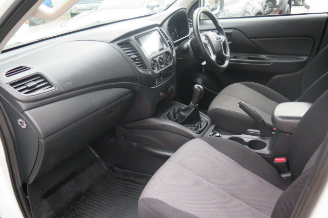 2022 Mitsubishi Triton MR GLX+ Ute Image 24