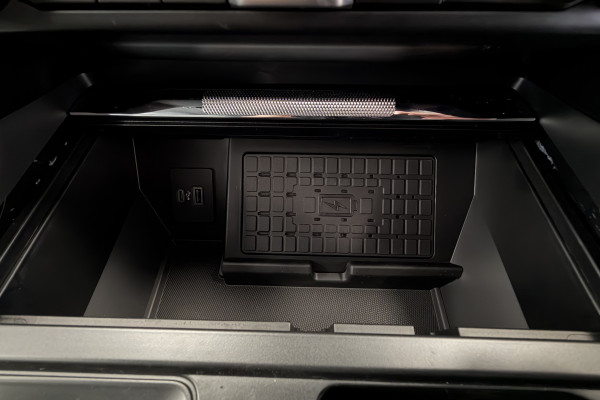 2024 Ford F-150  Lariat Dual Cab Image 27