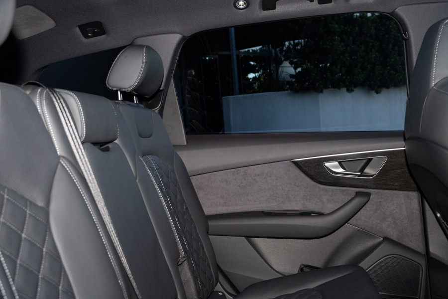 2026 MY25 Audi Q7 4M TFSI 250kW S line SUV