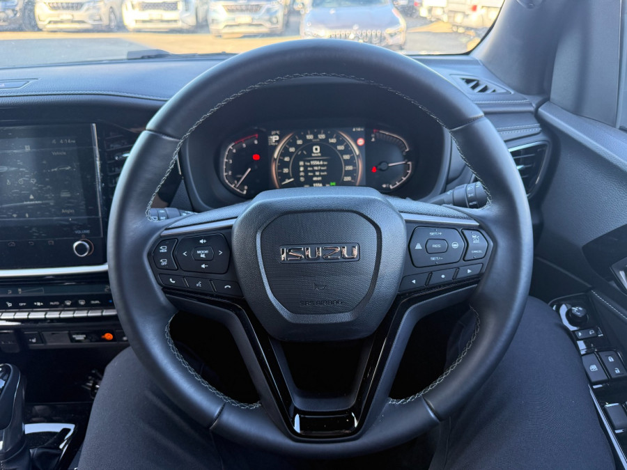2025 MY25.5 Isuzu MU-X RJ LS-T SUV Image 14
