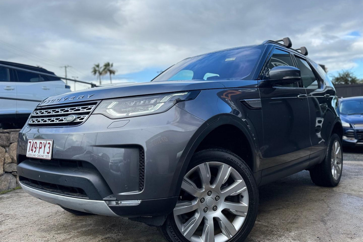 2018 Land Rover Discovery Series 5 HSE Luxury SUV
