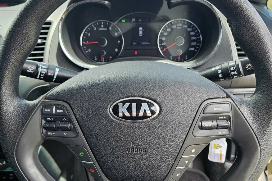 2017 Kia Cerato YD S Sedan Image 16