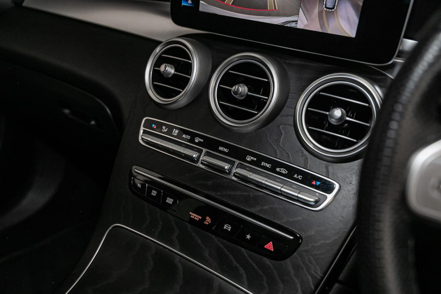 2019 Mercedes-Benz GLC-Class X253 GLC300 SUV Image 28
