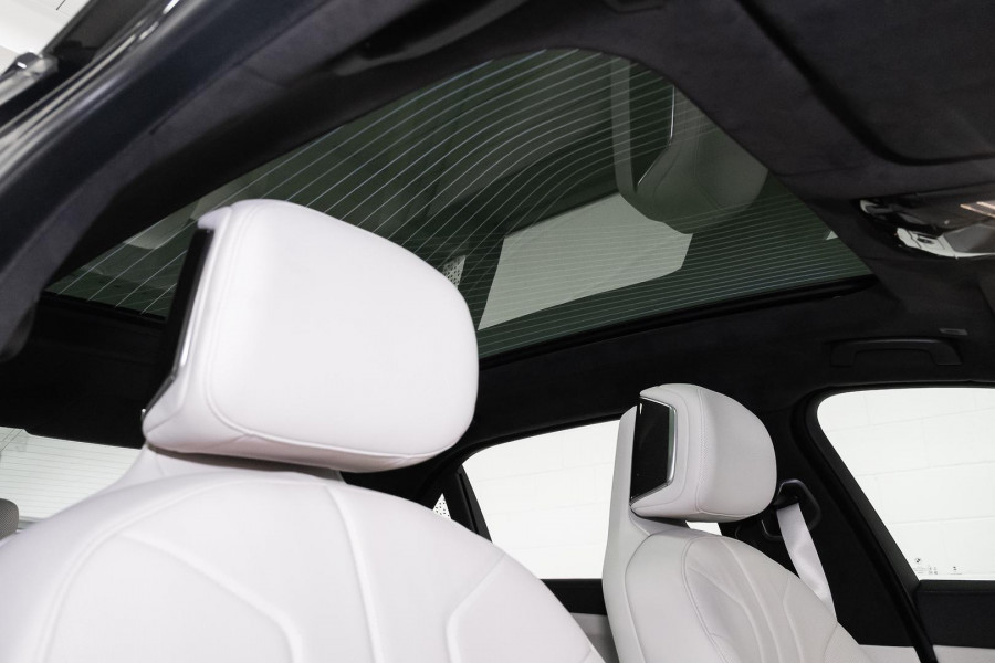 2026 BMW 7 Series G70 740i M Sport Sedan