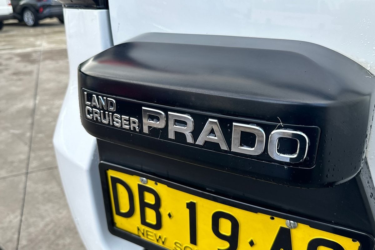 2021 Toyota LandCruiser Prado GDJ150R GXL SUV Image 20