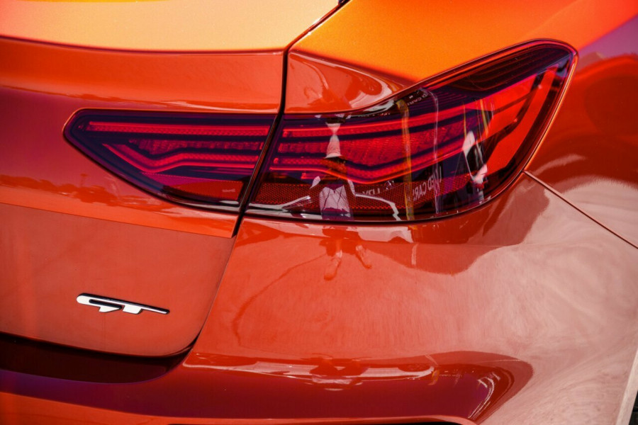 2021 MY22 Kia Cerato BD GT Hatch Image 7