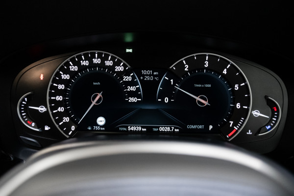 2019 BMW 5 Series 20i M Sport Sedan Image 23