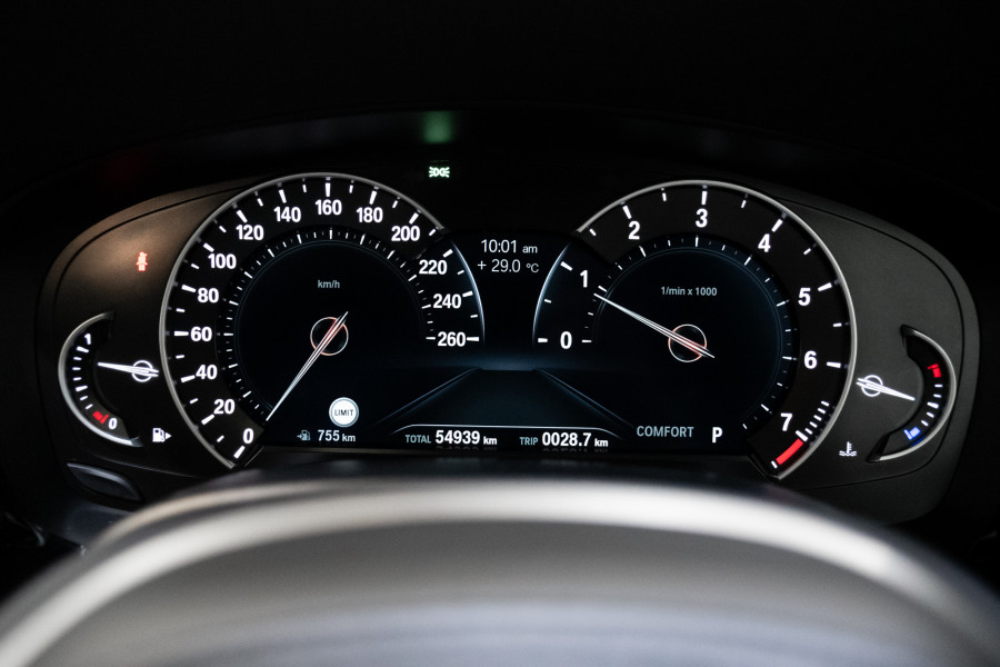 2019 BMW 5 Series 20i M Sport Sedan Image 23