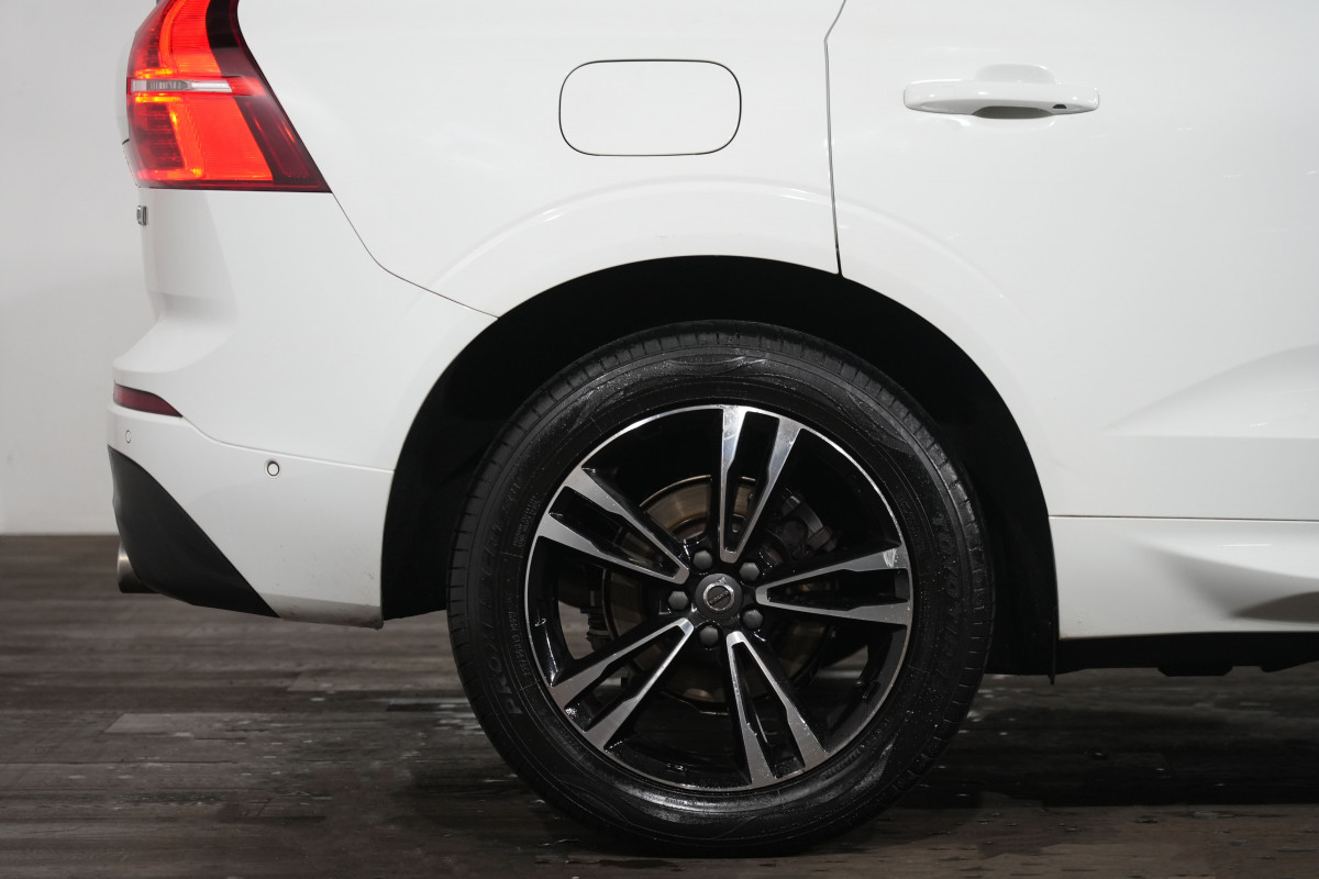 2019 Volvo XC60 UZ D4 Momentum SUV