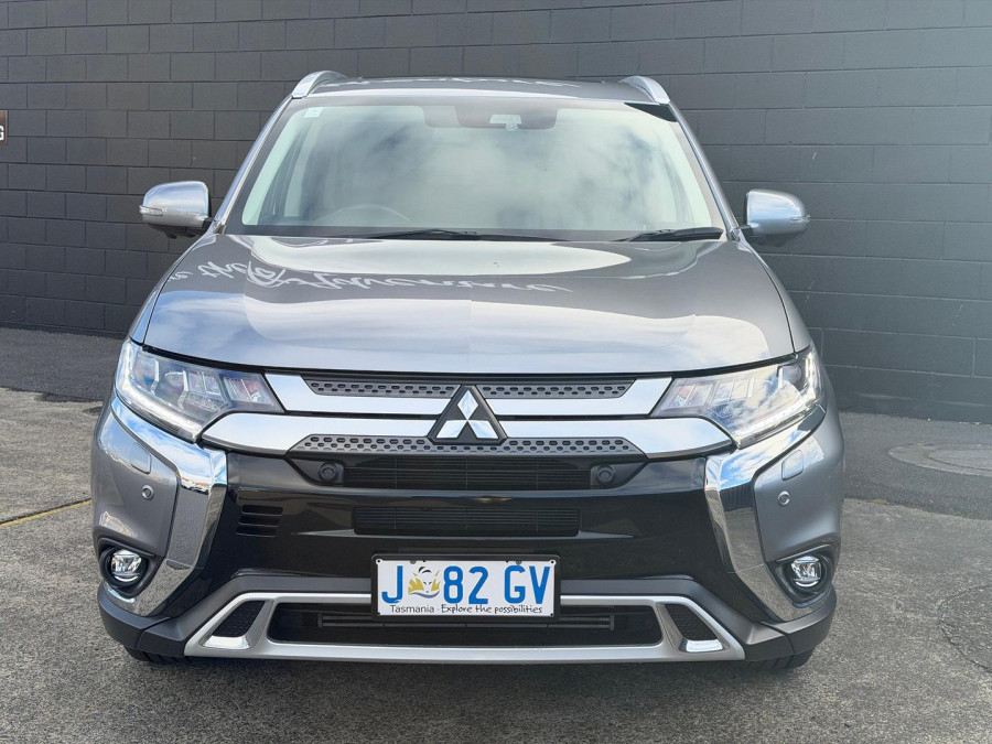 2020 MY21 Mitsubishi Outlander ZL Exceed SUV Image 3