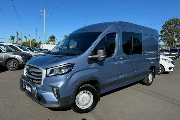 2023 LDV Deliver 9   Van