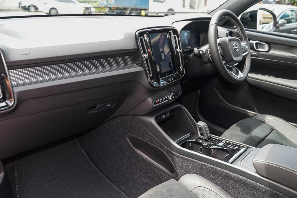 2019 MY20 Volvo XC40 XZ T5 R-Design Suv Image 5