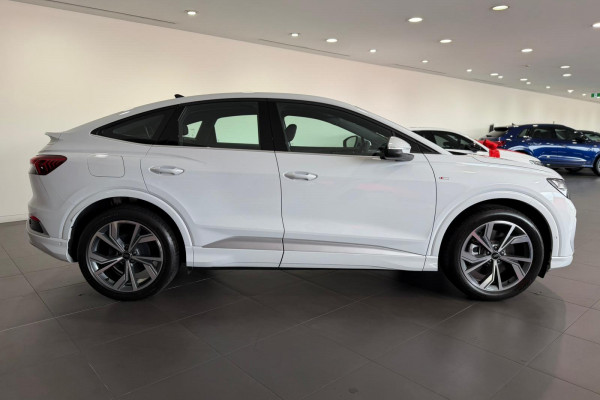 2025 Audi Q4 e-tron F4 45 SUV