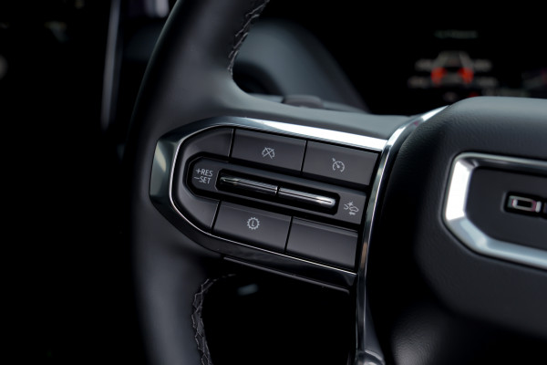 2025 GMC Yukon  Denali Wagon Image 27