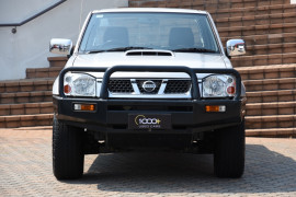 2015 Nissan Navara D22 S5 ST-R Utility Image 2