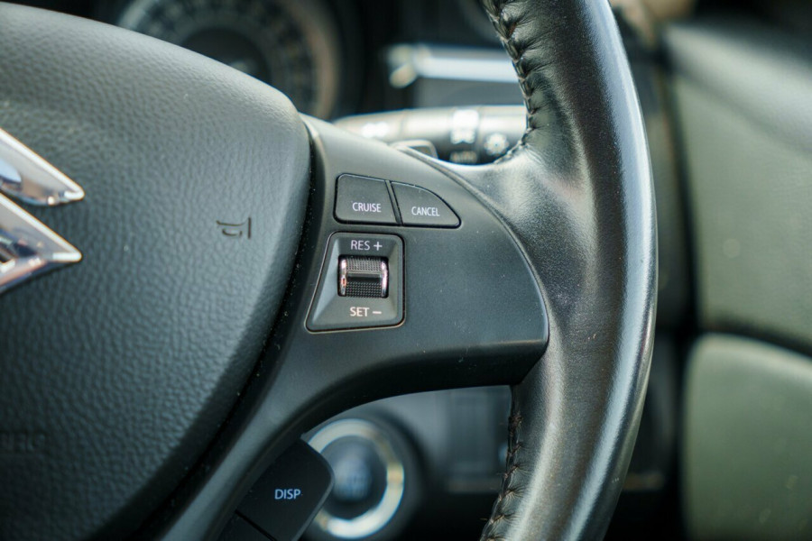 2013 Suzuki Kizashi FR Prestige Sedan Image 12