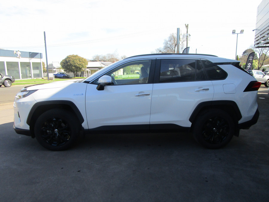 2022 MYov Toyota RAV4 AXAH54R Cruiser SUV Image 4