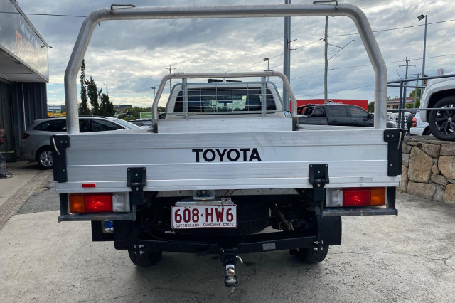 2023 Toyota HiLux GUN126R SR Cab Chassis Image 8