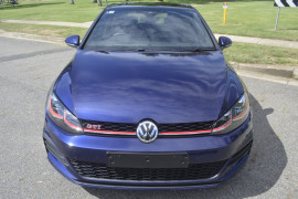 Volkswagen Golf GTi 7.5
