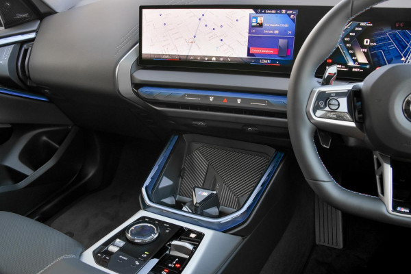 2026 BMW X3 G45 M50 xDrive SUV image 7