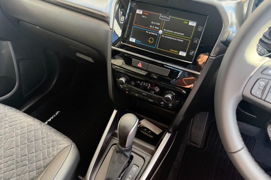 2023 Suzuki Vitara Turbo Wagon Image 16