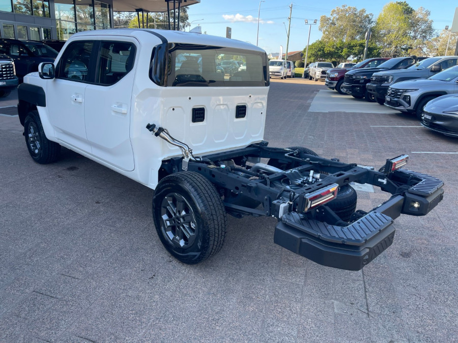 2025 MY26 Kia Tasman TK SX Cab Chassis Image 13