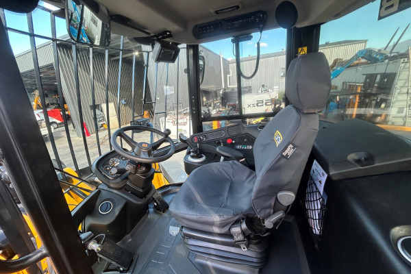 2025 JCB WHEELED LOADER Wheel Loader Image 12