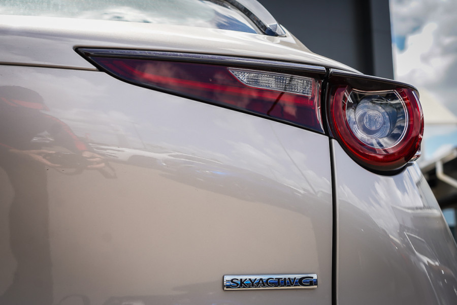 2022 Mazda CX-30 DM2WLA G25 Touring SUV Image 11