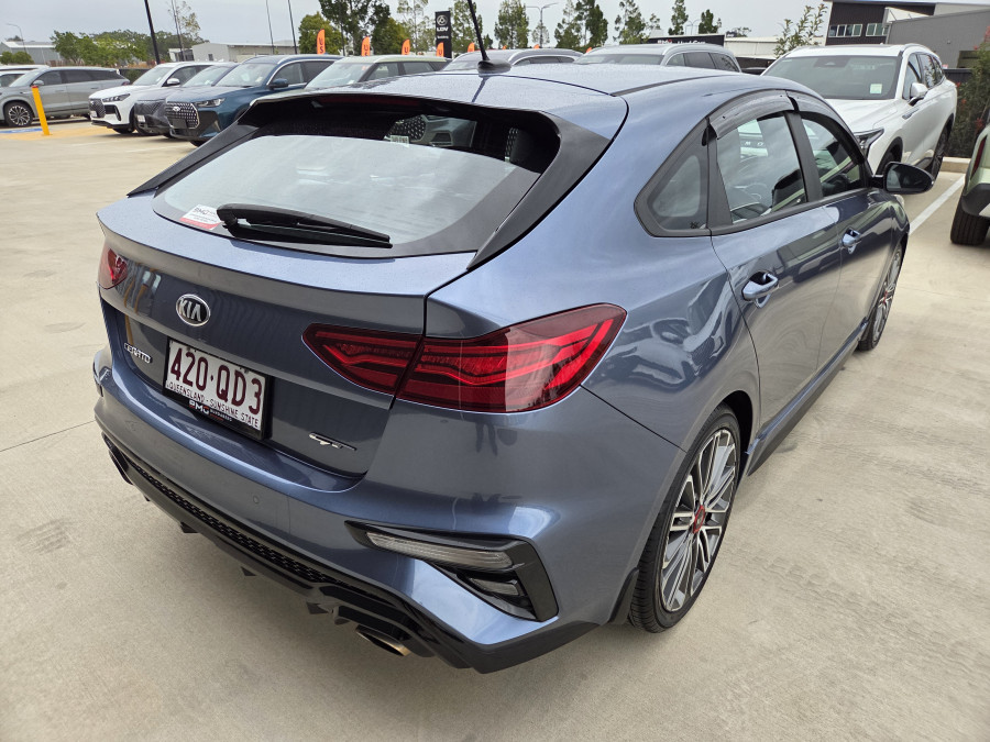 2019 MY20 Kia Cerato BD GT Hatch Image 3